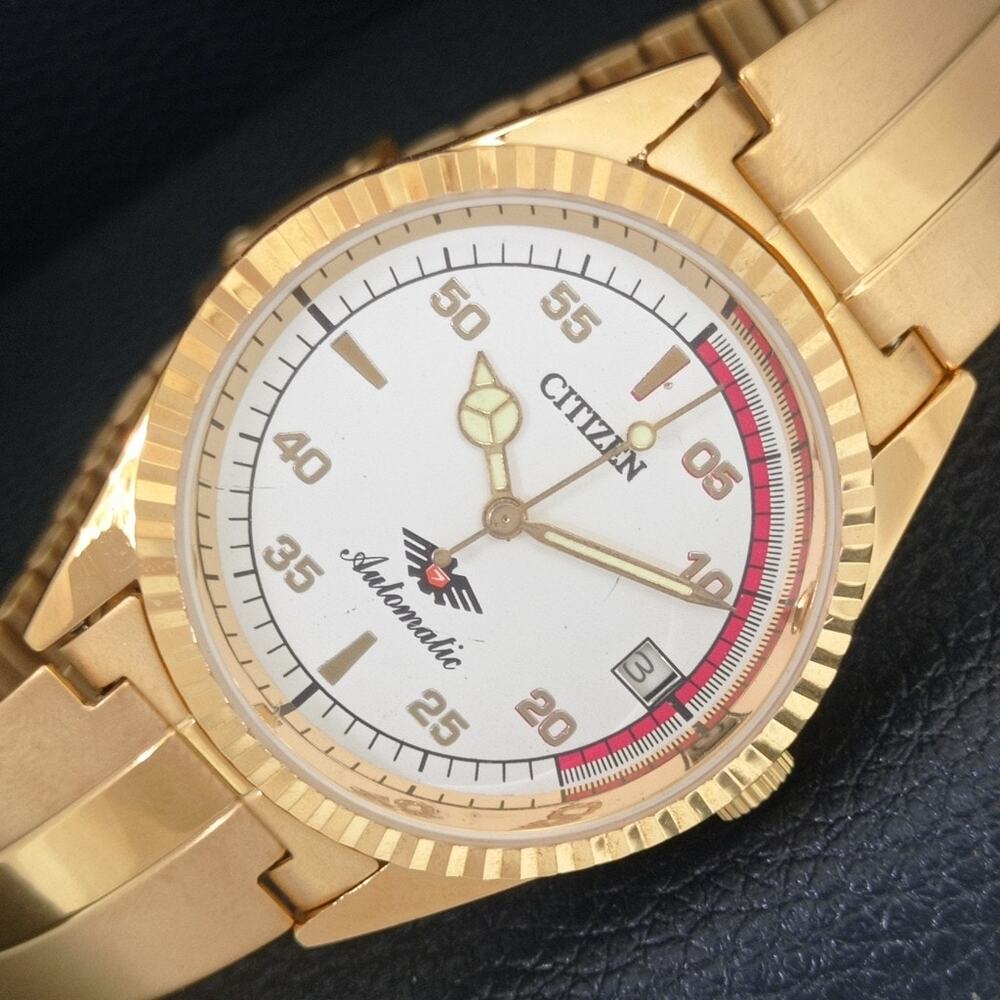 Vintage 1975 Citizen Automatic Mens Gold Watch W/daydate & Red accents